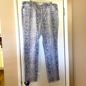 Michael Kors Size 14 Grey and beige Python Skinny Jean-previously worn